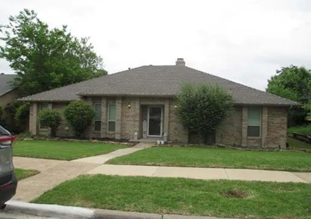 1st image of 1722 Mayflower Dr, Carrollton, TX 75007 | MLS# 92926891