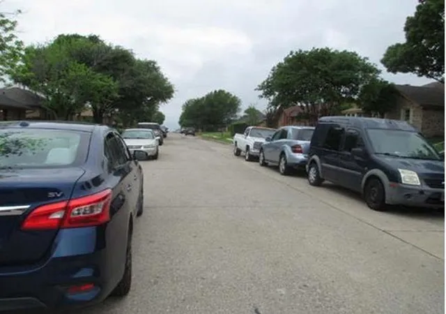 6th image of 1722 Mayflower Dr, Carrollton, TX 75007 | MLS# 92926891