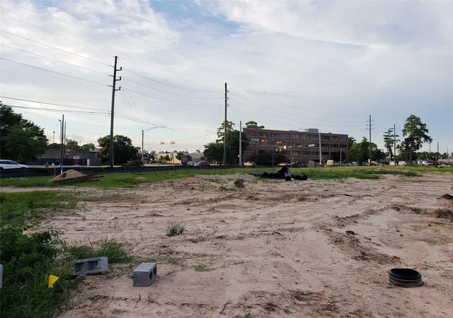 Photo 4 of Land for sale at 15000 Bammel N Houston Rd, Houston, TX 77014 | MLS# 58802523 | Listing updated on 2026-09-11