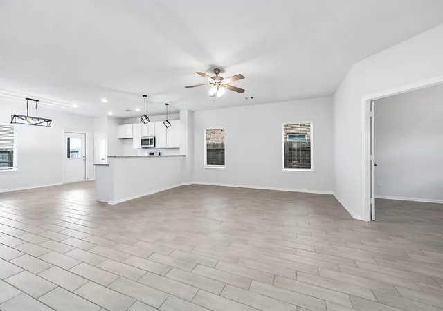 Photo 4 of Single family home for sale at 3611 Prairie Rose Trl, Angleton, TX 77515 | MLS# 14244886 | Listing updated on 2026-08-07