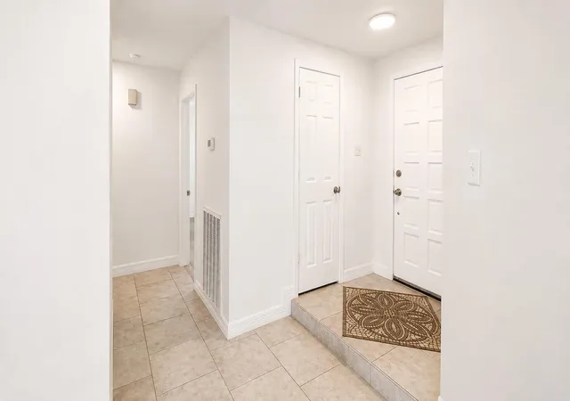 2nd image of 1823 Pewter Ct, Katy, TX 77493 | MLS# 61781794