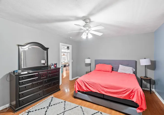 Photo 3 of Single family home for sale at 324 Woodlawn St, Sinton, TX 78387 | MLS# 870127 | Listing updated on 2026-08-28