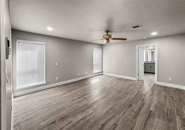 Photo 4 of Single family home for sale at 9103 Chesney Downs Dr, Houston, TX 77083 | MLS# 75356092 | Listing updated on 2026-09-17
