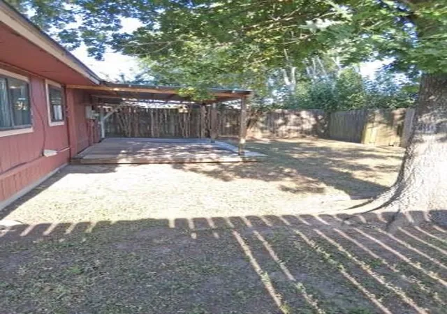 4th image of 5330 Kent Dr, Pasadena, TX 77505 | MLS# 89607778
