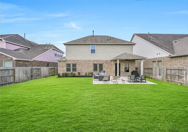 Photo 30 of Single family home for sale at 13711 Saxon Cliff Ln, Rosharon, TX 77583 | MLS# 2149455 | Listing updated on 2026-08-29