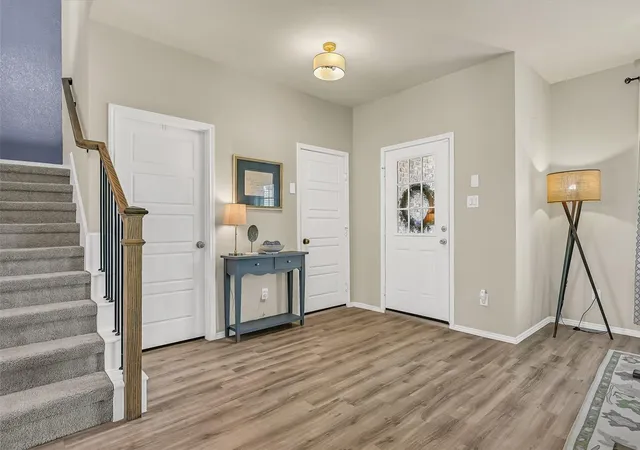 Photo 3 of Single family home for sale at 13711 Saxon Cliff Ln, Rosharon, TX 77583 | MLS# 2149455 | Listing updated on 2026-08-29