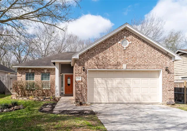 Photo 1 of Single family home for sale at 7326 Conley St, Houston, TX 77021 | MLS# 33338700 | Listing updated on 2026-09-01