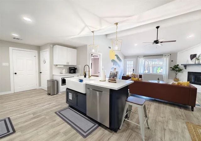 5th image of 11810 Sagedowne Ln, Houston, TX 77089 | MLS# 30652881