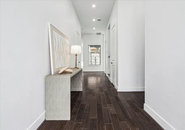 3rd image of 3209 Mcculloch Cir, Houston, TX 77056 | MLS# 71391190