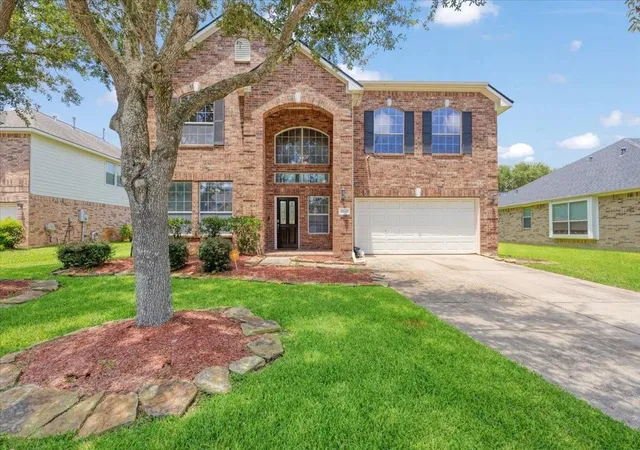 Photo 1 of Single family home for sale at 3612 Shasta Ct, Pearland, TX 77584 | MLS# 37953458 | Listing updated on 2026-09-04