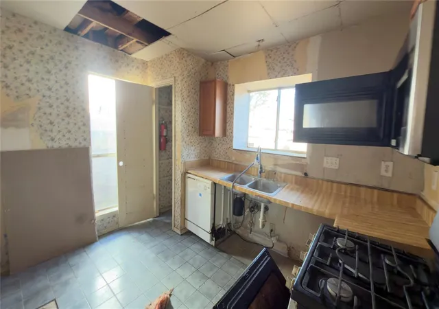 3rd image of 19314 Indian Grass Dr, Katy, TX 77449 | MLS# 67098091