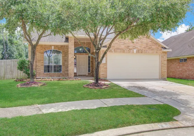 3rd image of 9611 Babbling Spring Ct, Tomball, TX 77375 | MLS# 40466979