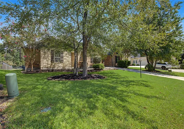 Photo 2 of Single family home for sale at 279 W Pines Dr, Montgomery, TX 77356 | MLS# 46050540 | Listing updated on 2026-09-05