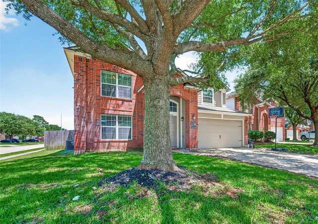 Photo 2 of Single family home for sale at 20922 Brushy Cyn Dr, Houston, TX 77073 | MLS# 37042715 | Listing updated on 2026-09-18