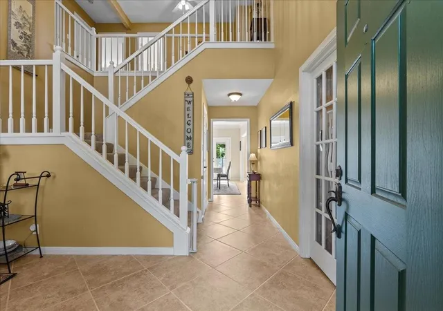 Photo 4 of Sale Pending at 11807 Mighty Redwood Dr, Houston, TX 77059 | MLS# 45365186 | Listing updated on 2026-09-19