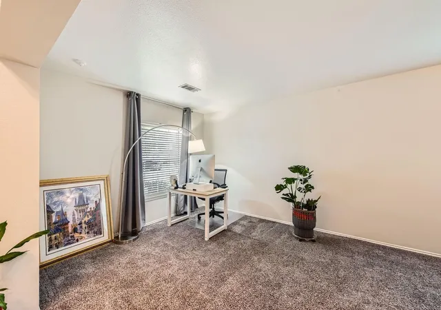 Photo 4 of Single family home for sale at 21010 Vista Tr Dr, Houston, TX 77073 | MLS# 65814301 | Listing updated on 2026-07-07