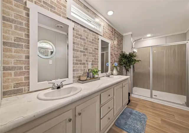 Photo 4 of Single family home for sale at 63 County Rd 5012, Cleveland, TX 77327 | MLS# 94512498 | Listing updated on 2026-07-05