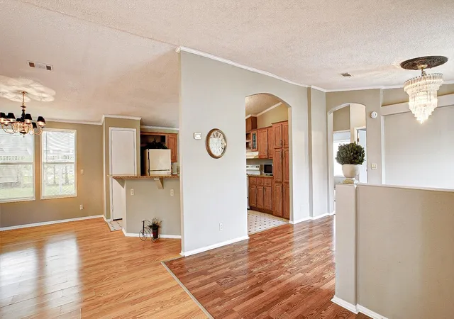 5th image of 2516 Loch Lomond St, Highlands, TX 77562 | MLS# 27957111