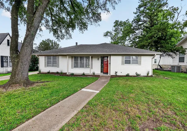 Homes for sale in Madisonville, TX | 317 N Madison St, Madisonville, TX 77864 | MLS# 69475564