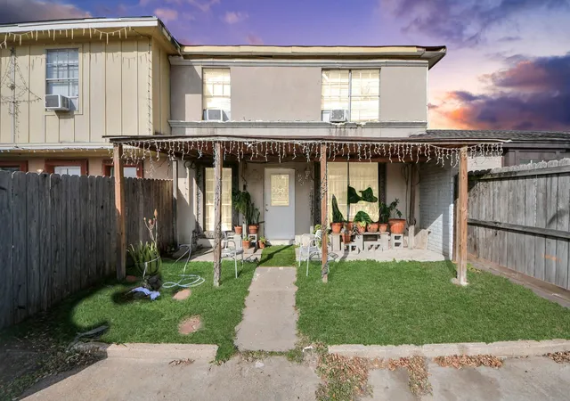 1st image of 5106 Ingomar Wy, Houston, TX 77053 | MLS# 3775575