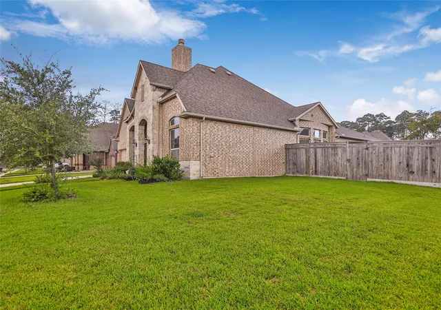 Photo 3 of Single family home for sale at 18115 Stari Most Ln, Houston, TX 77044 | MLS# 21148246 | Listing updated on 2026-06-10