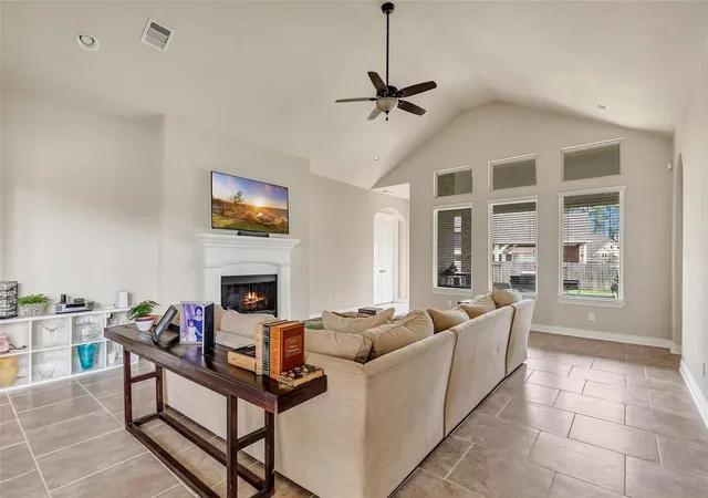Photo 4 of Single family home for sale at 18115 Stari Most Ln, Houston, TX 77044 | MLS# 21148246 | Listing updated on 2026-06-10