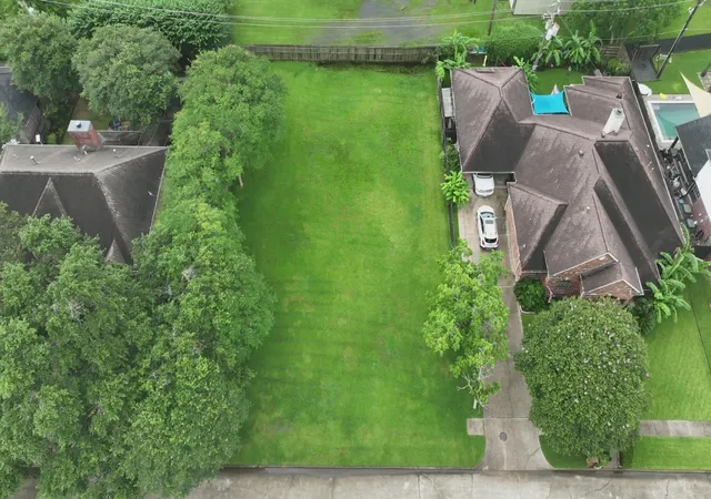 4th image of 718 Huntercrest St, El Lago, TX 77586 | MLS# 4481719