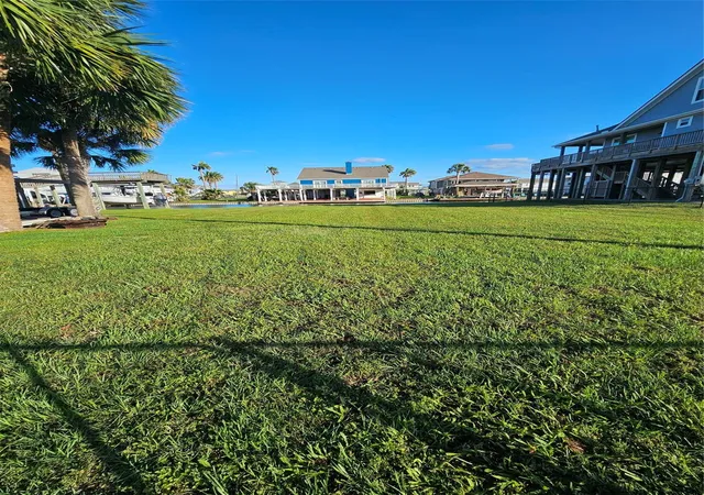 Photo 3 of Land for sale at 21811 Matagorda, Galveston, TX 77554 | MLS# 37255427 | Listing updated on 2026-03-31