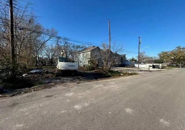 Photo 3 of Land for sale at 0 Mayflower St, Houston, TX 77051 | MLS# 66766370 | Listing updated on 2026-04-13