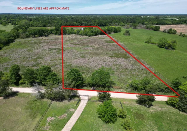 Homes for sale in Lovelady, TX | 1001 Acres Cr 3495, Lovelady, TX 75851 | MLS# 8990656