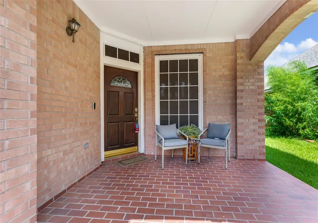 2nd image of 25603 Myrtle Spgs, Spring, TX 77373 | MLS# 32976388