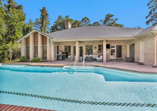 Photo 1 of Single family home for sale at 11710 Willowrun Dr, Montgomery, TX 77356 | MLS# 73507751 | Listing updated on 2026-09-14