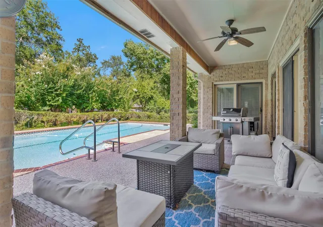 Photo 3 of Single family home for sale at 11710 Willowrun Dr, Montgomery, TX 77356 | MLS# 73507751 | Listing updated on 2026-09-14