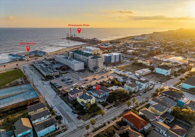 44th image of 2207 Avenue P, Galveston, TX 77550 | MLS# 82796684