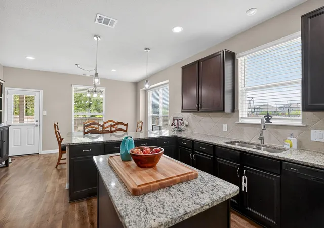 4th image of 4718 Milagro Loop, Bryan, TX 77807 | MLS# 57977223