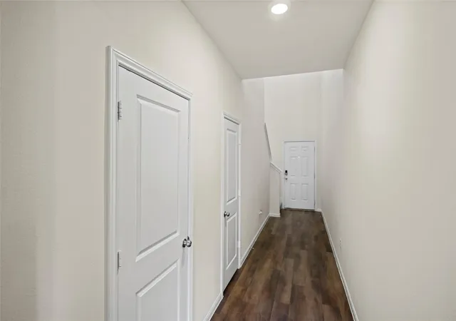 Photo 4 of Single family home for sale at 19202 Tannach Dr, Tomball, TX 77375 | MLS# 87754995 | Listing updated on 2026-09-01