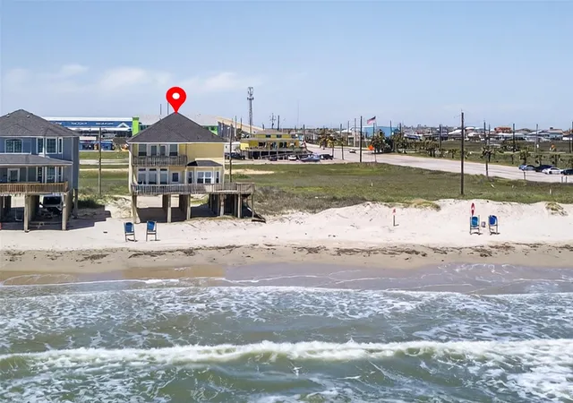 4th image of 206 Starfish, Freeport, TX 77541 | MLS# 46919832