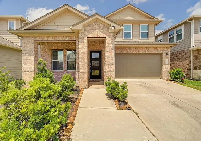 Photo 1 of Single family home for sale at 6918 Lebec Dr, Rosharon, TX 77583 | MLS# 80382578 | Listing updated on 2026-06-26