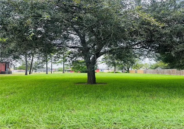 Photo 2 of Land for sale at 101 Knight St, Angleton, TX 77515 | MLS# 59958370 | Listing updated on 2026-07-22