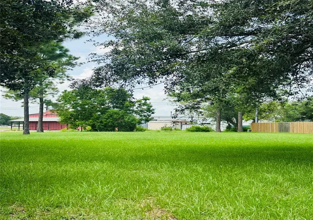 Photo 3 of Land for sale at 101 Knight St, Angleton, TX 77515 | MLS# 59958370 | Listing updated on 2026-07-22