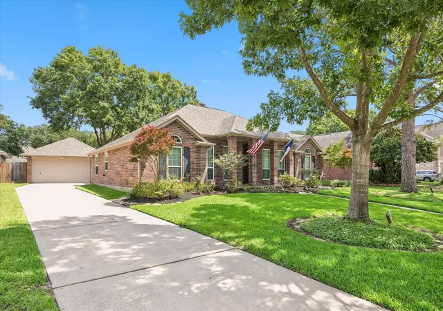 Homes for sale in Tomball, TX | 12530 Hammersmith Dr, Tomball, TX 77377 | MLS# 90010706