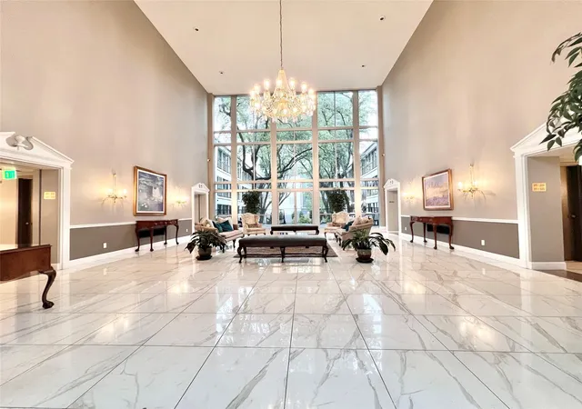 4th image of 5050 Ambassador Wy, Houston, TX 77056