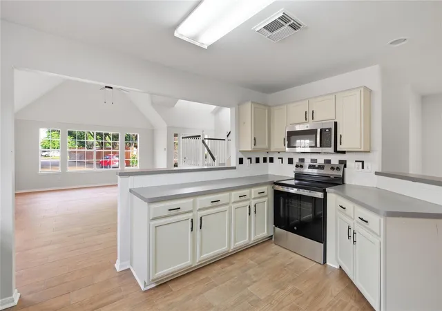 5th image of 3209 Continental Dr, Missouri City, TX 77459 | MLS# 71527048