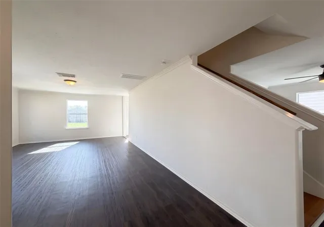 3rd image of 12927 Colony Heath Ln, Houston, TX 77085 | MLS# 35950265