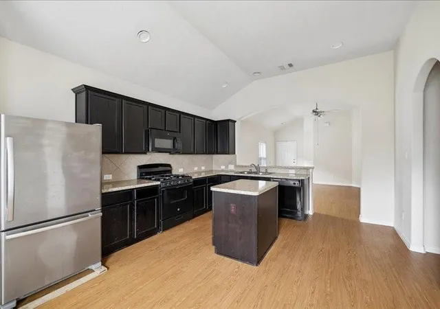 Photo 3 of Single family home for sale at 7534 Abbey Point Ln, Houston, TX 77049 | MLS# 58983553 | Listing updated on 2026-07-29