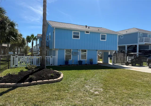 3rd image of 22205 Frio Dr, Galveston, TX 77554 | MLS# 91583945