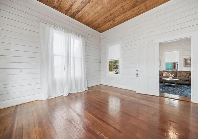 Homes for sale in Brenham, TX | 511 Peabody St, Brenham, TX 77833 | MLS# 63617252