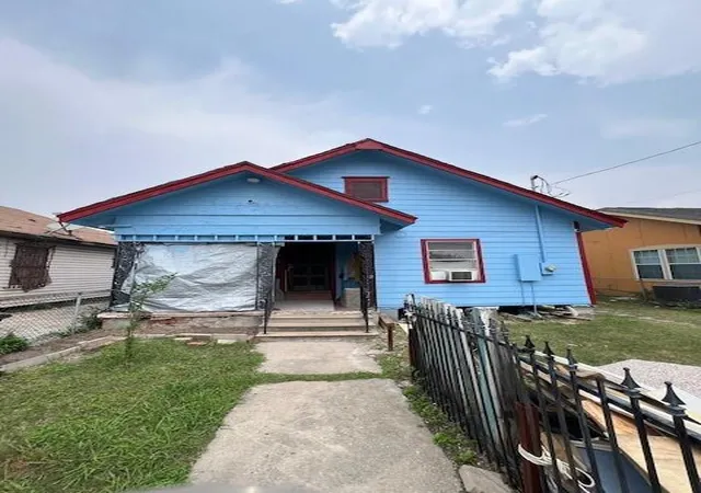 16th image of 6617 Avenue H, Houston, TX 77011 | MLS# 25841951