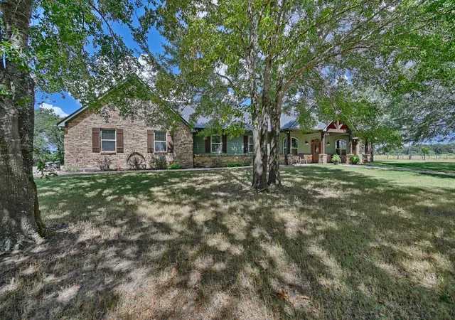 3rd image of 36394 Fm 1736, Hempstead, TX 77445 | MLS# 79727934