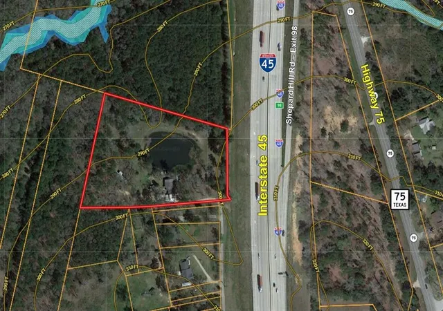 13th image of 15674 Shatterway Ln, Willis, TX 77318 | MLS# 92866228